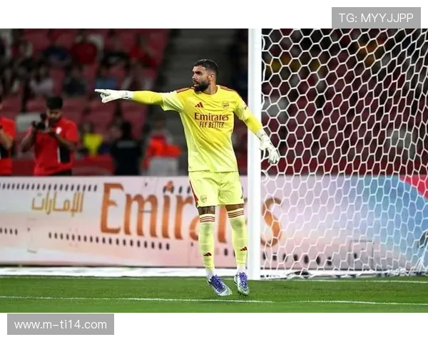 枪手门将拉亚即将完成续约,俱乐部以新合同奖励其出色表现 枪手门将拉亚即将完成续约,俱乐部以新合同奖励其出色表现