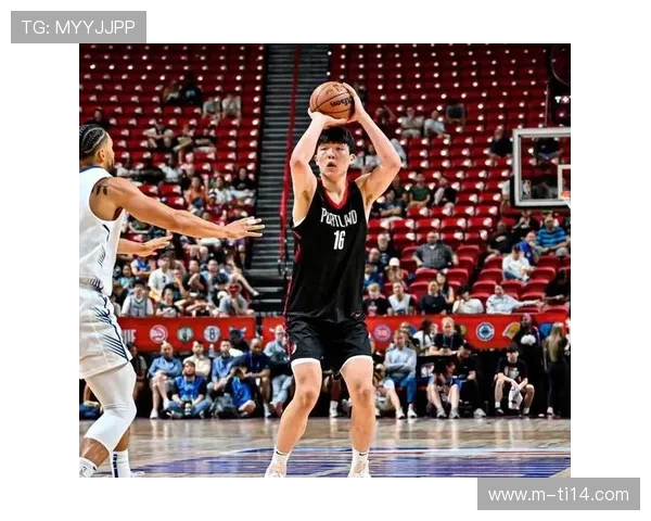 杨瀚森低位要球遭无视，战术地位引发争议